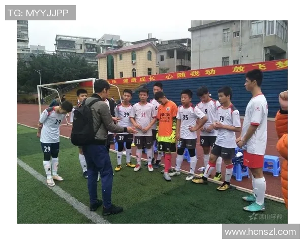 西安足球队默契配合揭秘：从战术到团队精神的深度解析